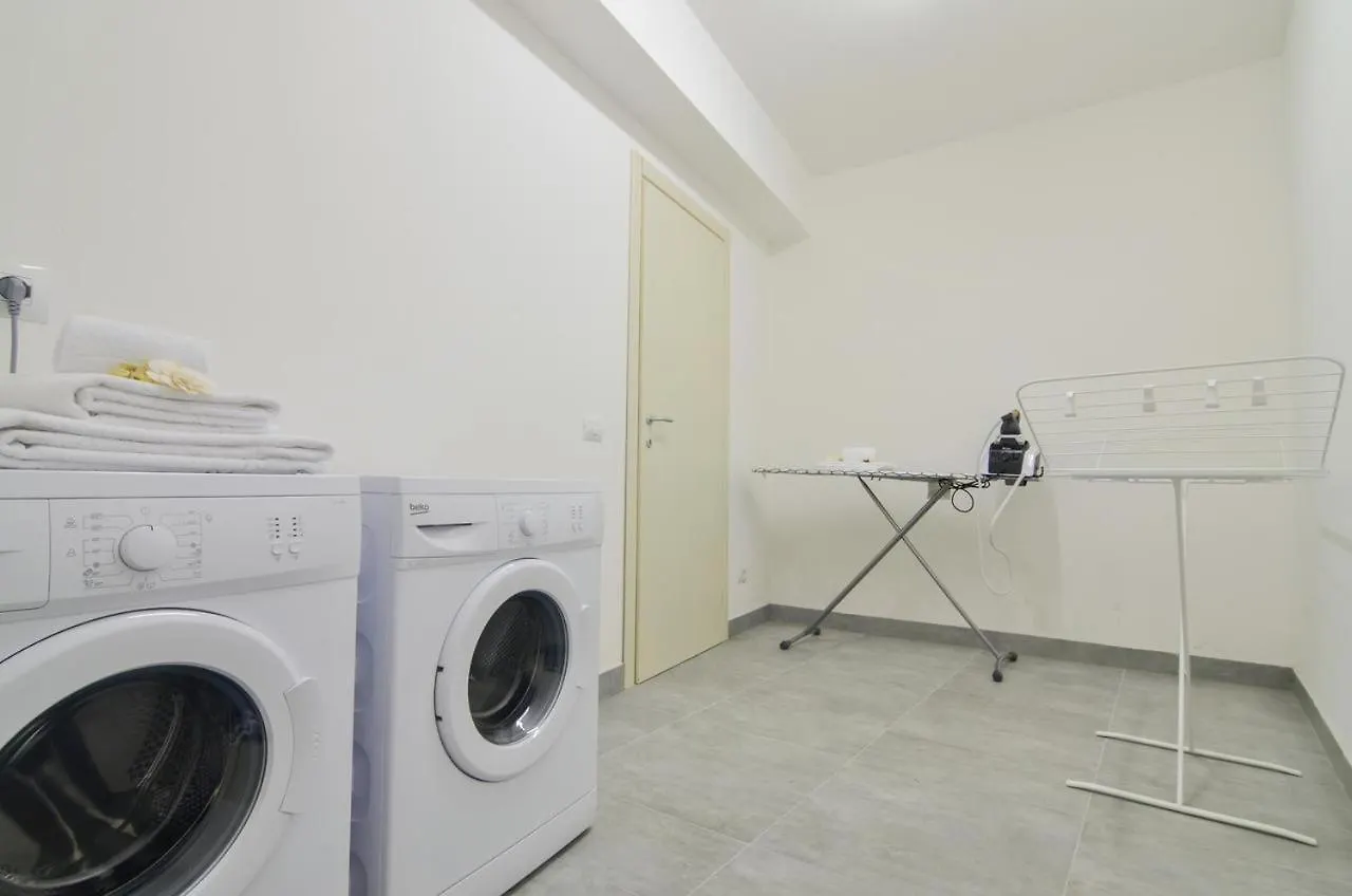 Apartment Villa Massari Milan